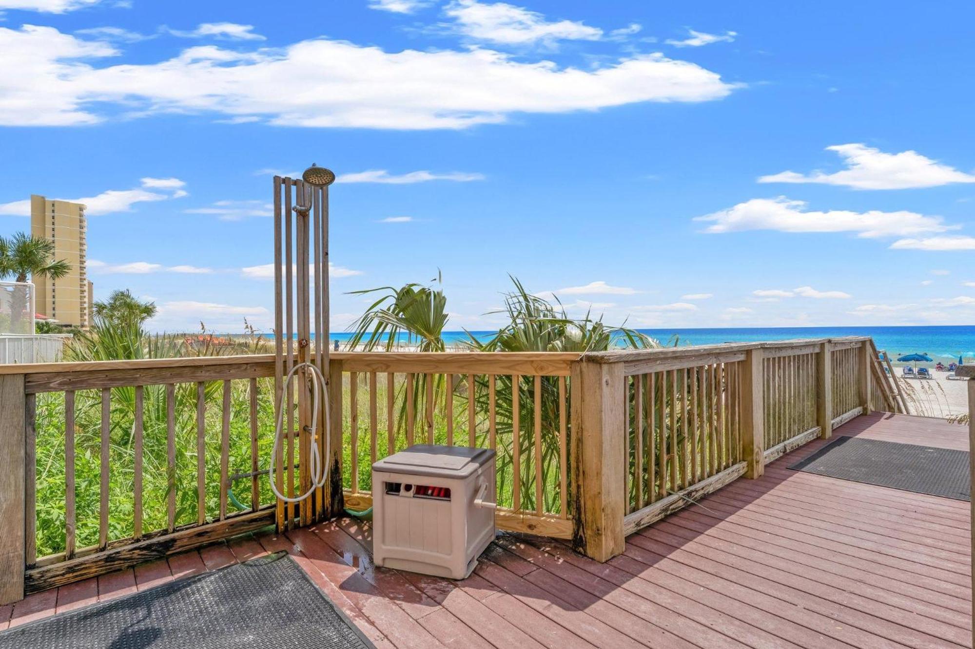 Tropic Winds 701 Holiday home