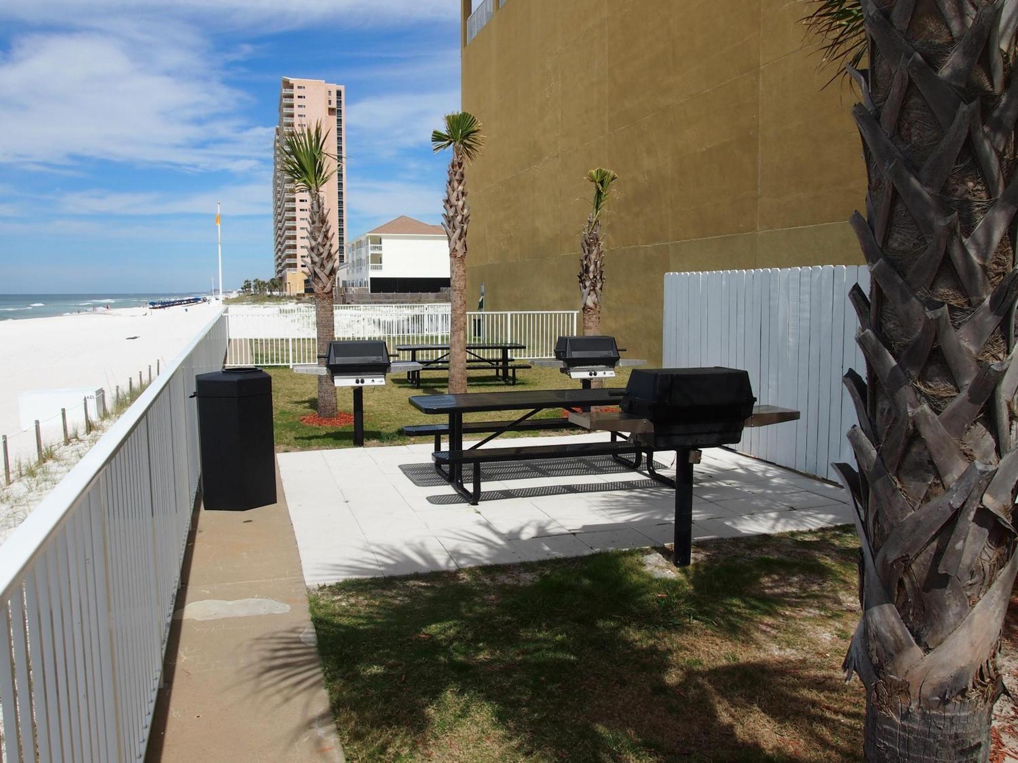 Tropic Winds 701 Holiday home *